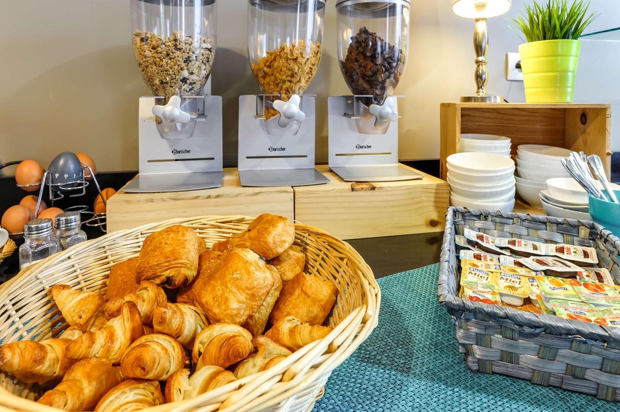 Brit Hotel Le Galion & Spa Binic Ngoại thất bức ảnh